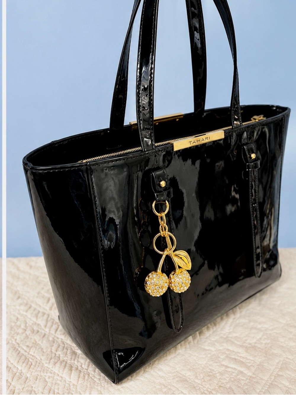 Tahari Black Patent Tote Large Shoulder Bag Work Office Career Chic Gold Tone - Picture 3 of 10